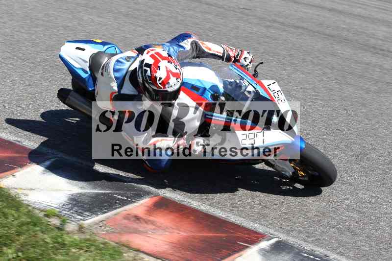 /43 08.08.2025 Discover the Bike ADR/Race 3 rot/297